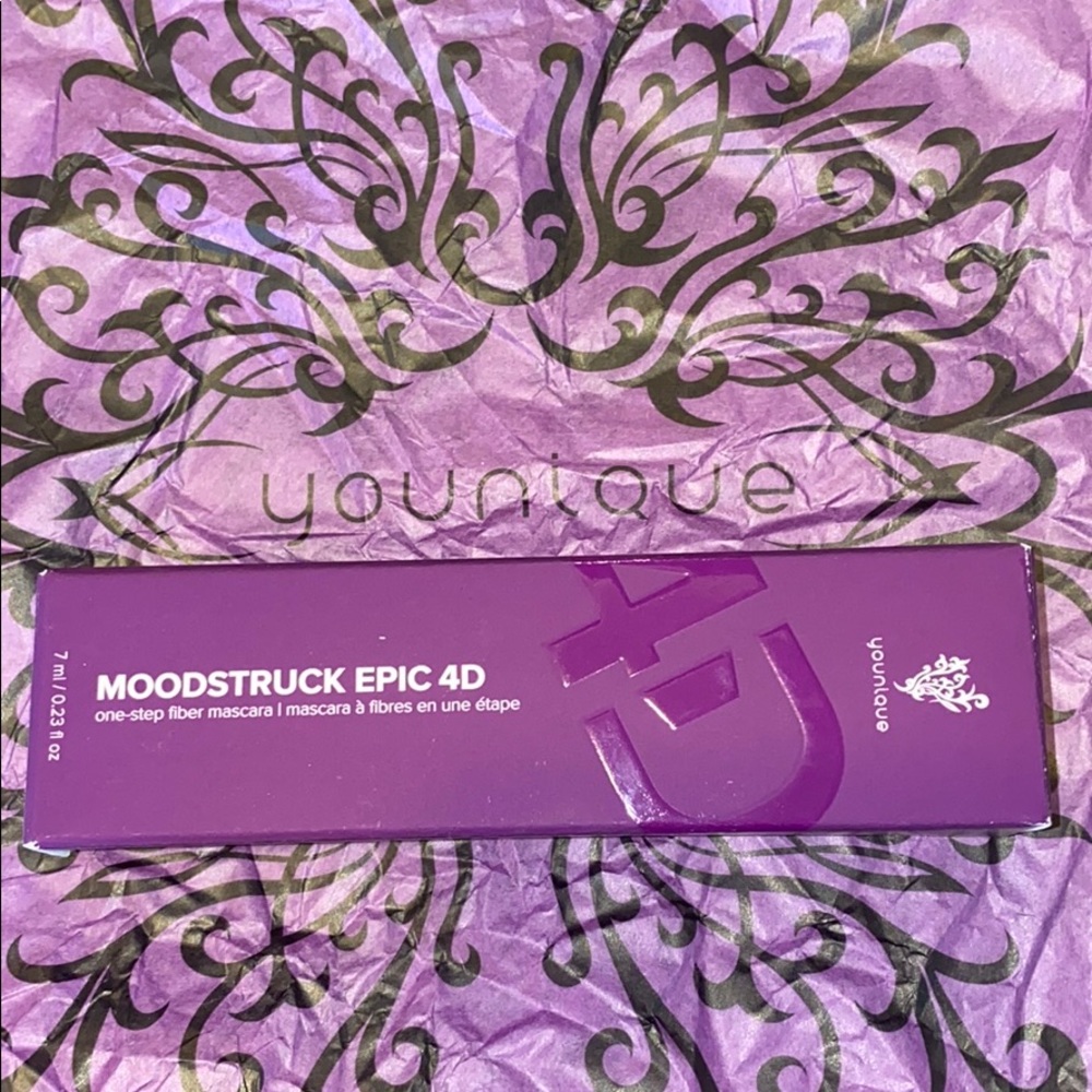 Younique 4d mascara